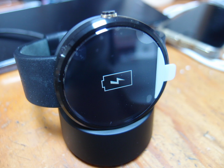 Android Wear moto360