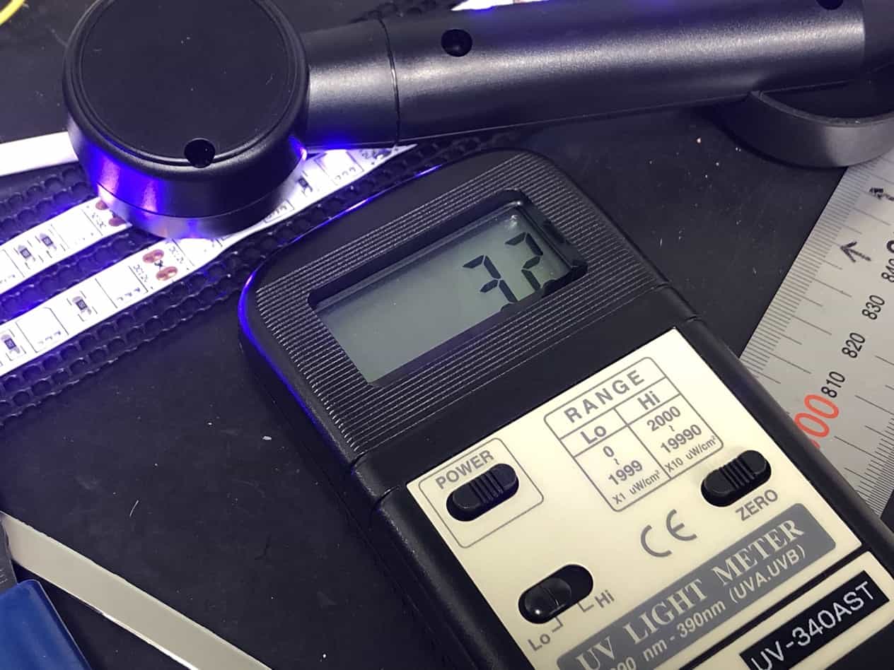 市販UV-LEDテープの紫外線強度
